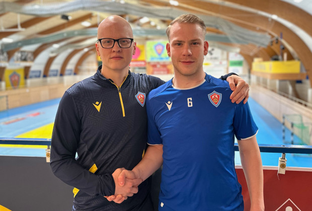 Arnr sak framlengir um tv r