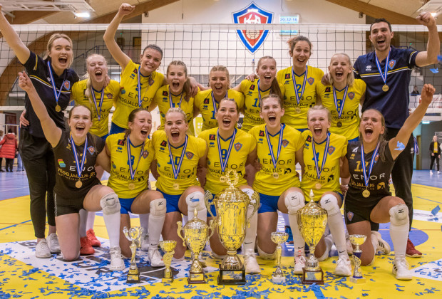 KA refaldur meistari  blaki kvenna!
