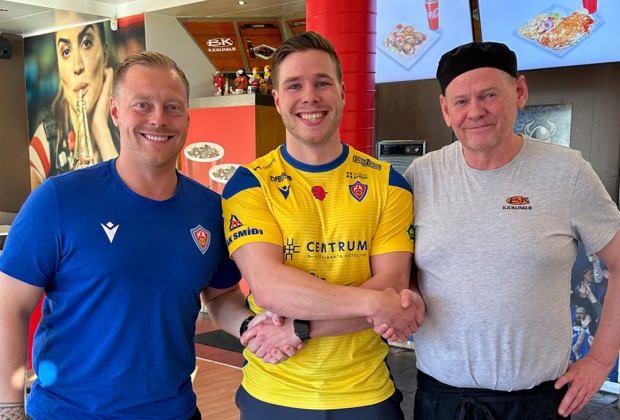 Dai Jnsson snr aftur heim!