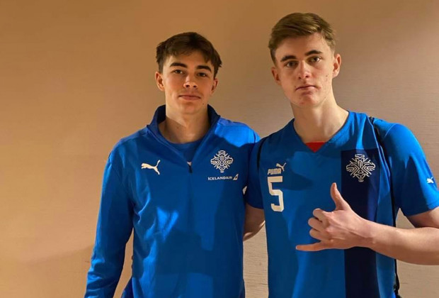Ingimar og Nel  eldlnunni me U20