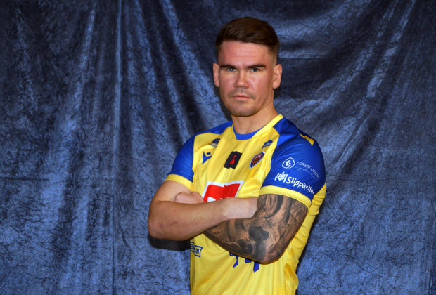 Viar rn Kjartansson  KA!