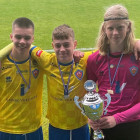 Aron, Jhann og Mikael  fingahp U16